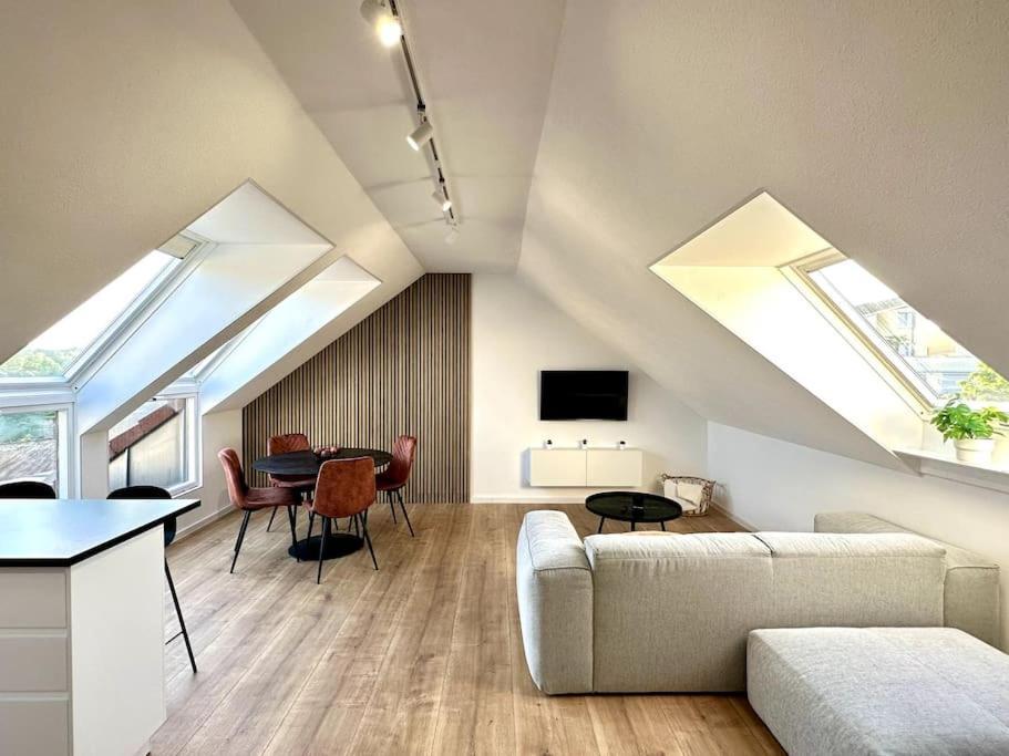Stylisches Apartment In Zentraler Lage - Mit Klima Karlsruhe Exterior foto