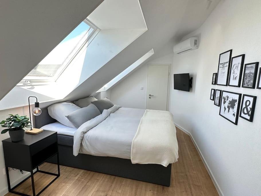 Stylisches Apartment In Zentraler Lage - Mit Klima Karlsruhe Exterior foto
